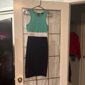 Simple formal sleeveless dress.